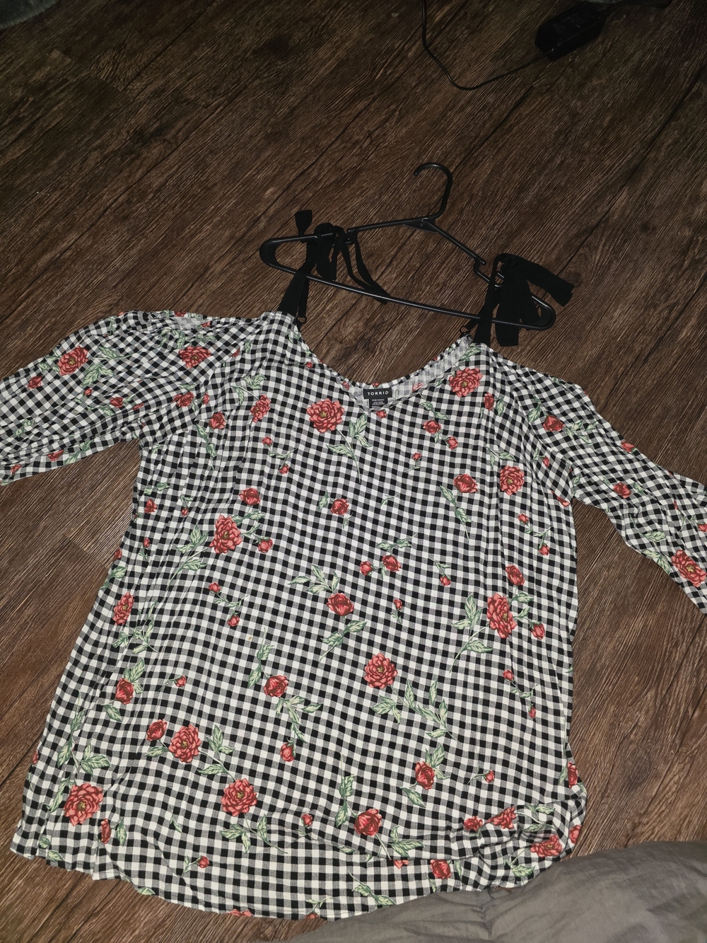 torrid Black White Gingham Top with Red Rose Print